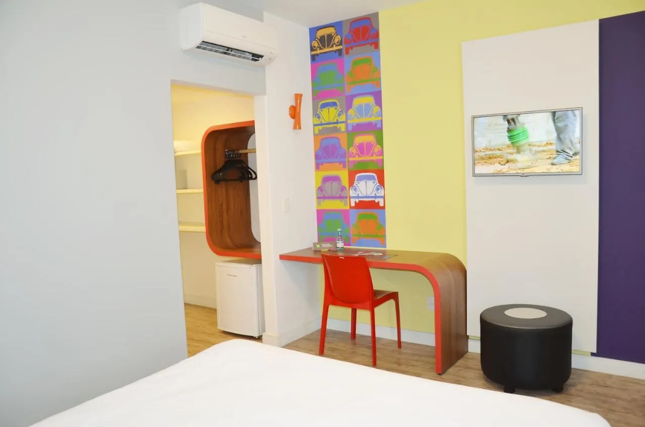 Ibis Styles Balneario Camboriu - 1 Quadra Do Mar Hotel 3*,