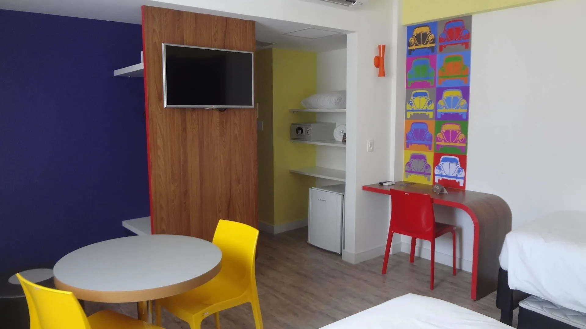 Ibis Styles Balneario Camboriu - 1 Quadra Do Mar Hotel