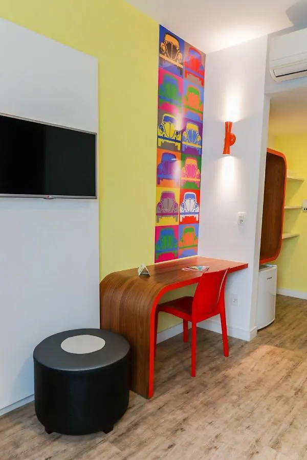 Ibis Styles Balneario Camboriu - 1 Quadra Do Mar Hotel